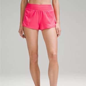 Lululemon hotty hots high rise 2.5 in in lipgloss